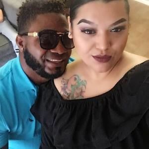 Meet your Posher, Yvette